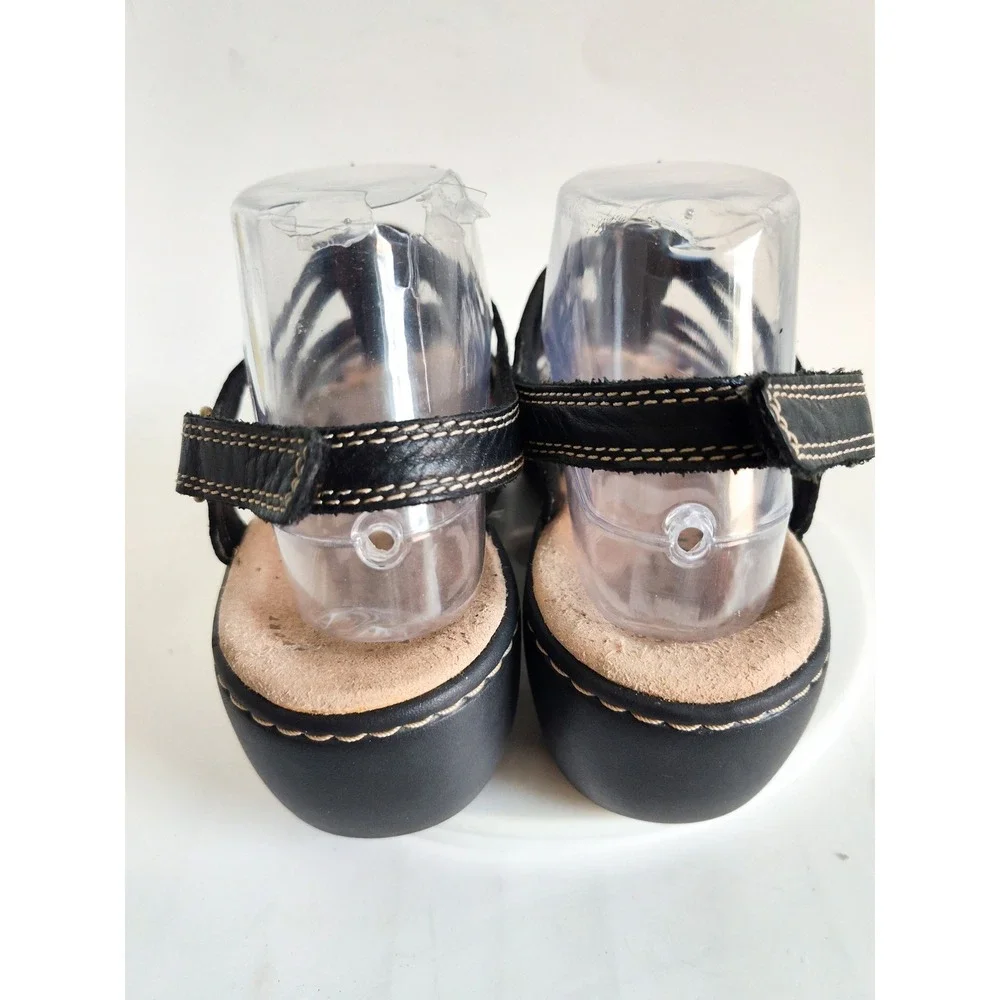Clarks Sandals Size 8 Leather Comfort Delana Curve Strappy Black Contrast Stitch
